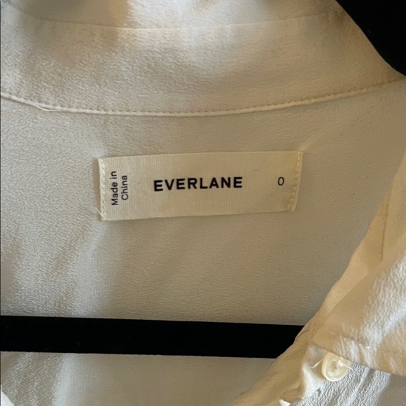 Everlane THE MUST-HAVE SHIRT IN WASHABLE SILK off white 100% silk blouse size 0 - Picture 2 of 9